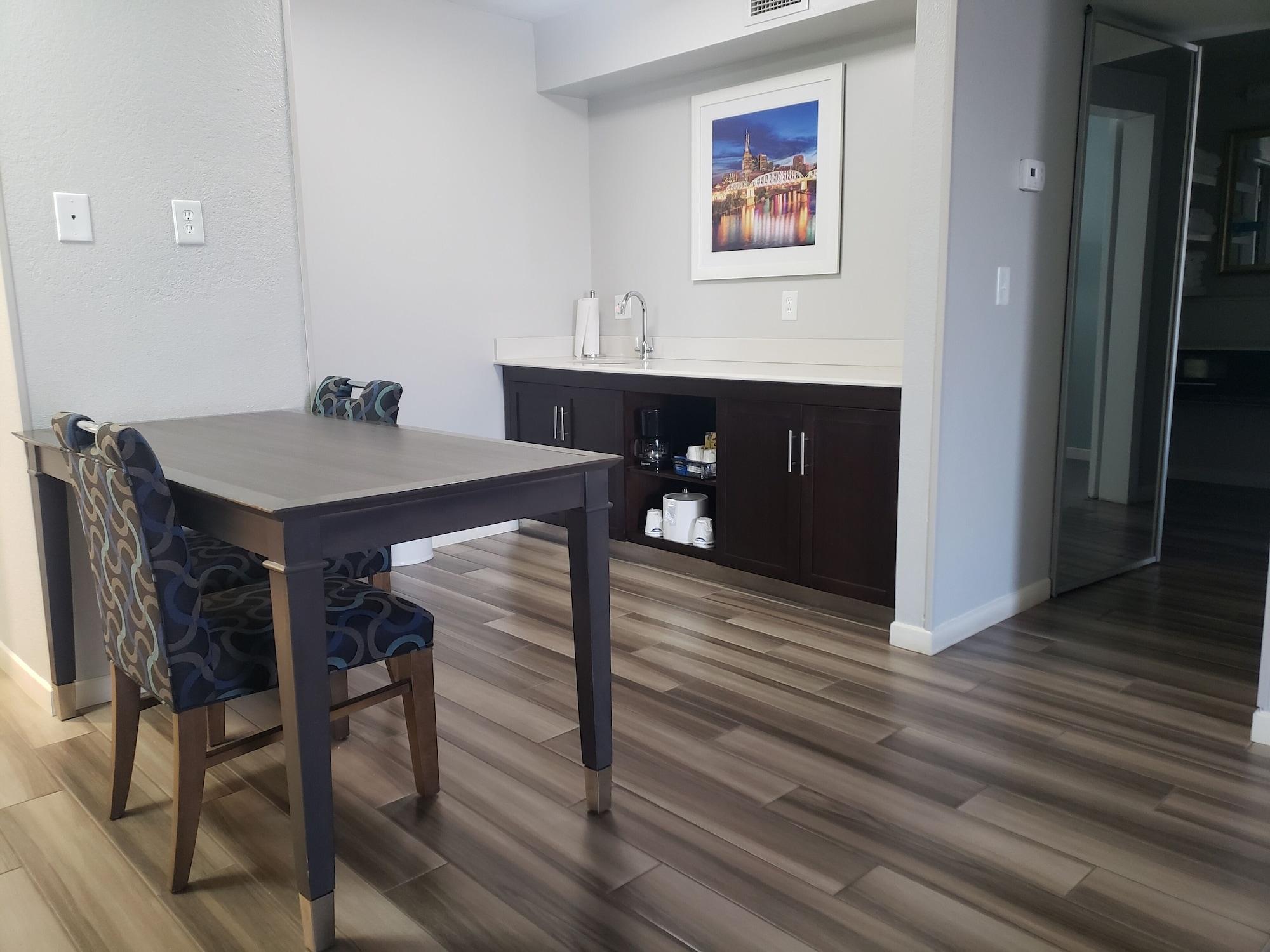 Hampton Inn & Suites Nashville-Airport מראה חיצוני תמונה