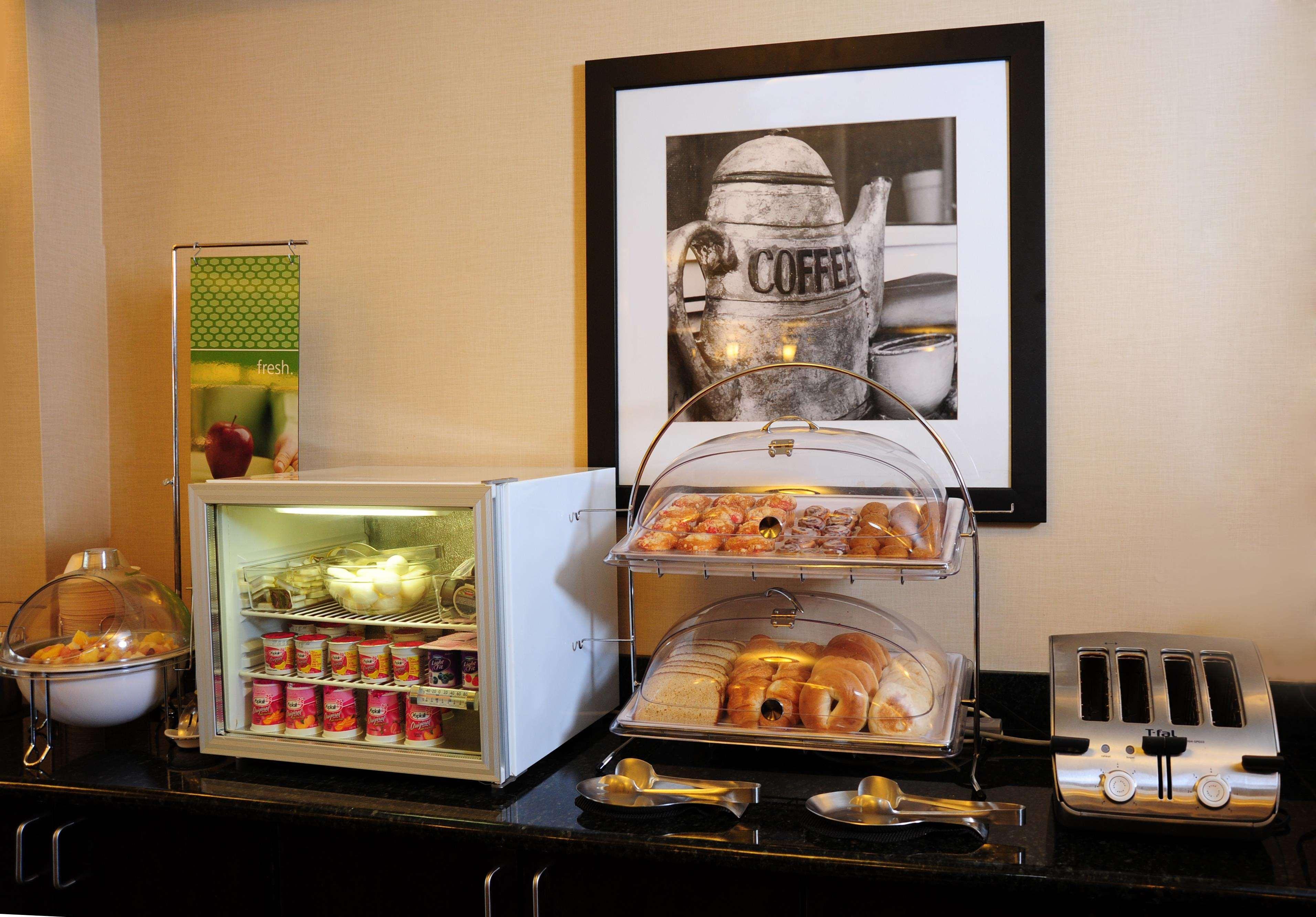 Hampton Inn & Suites Nashville-Airport מסעדה תמונה