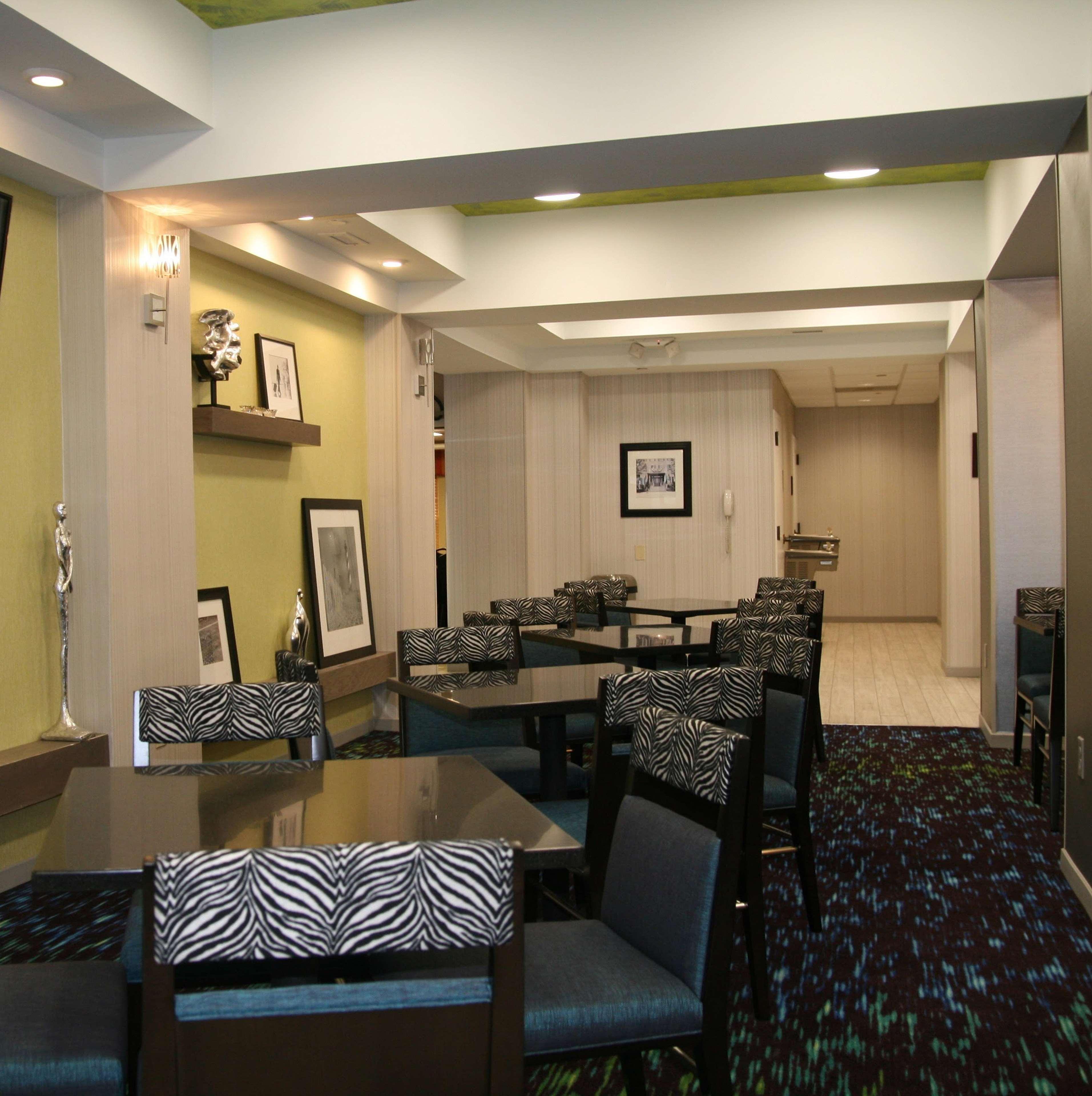 Hampton Inn & Suites Nashville-Airport מראה חיצוני תמונה