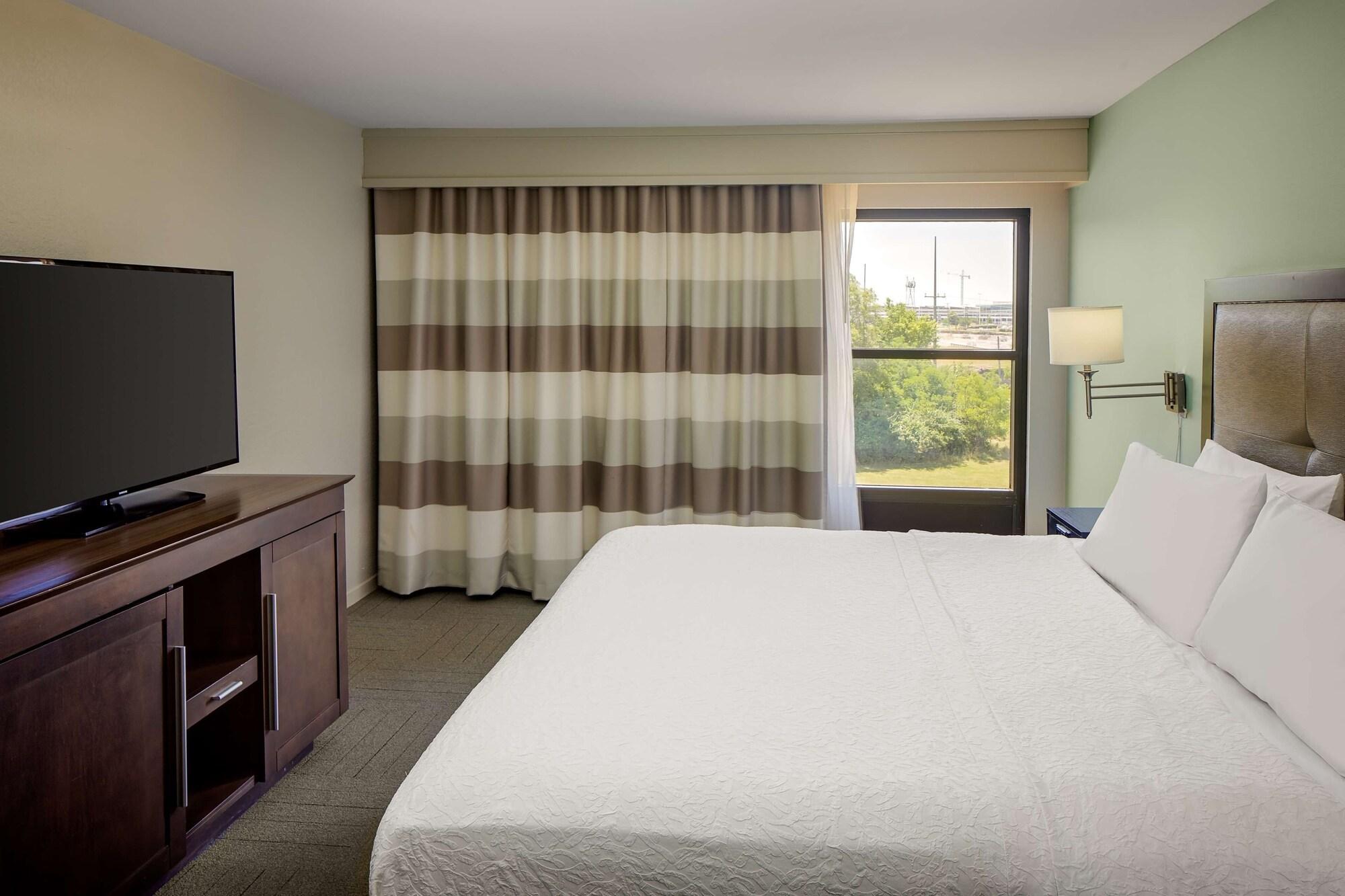 Hampton Inn & Suites Nashville-Airport מראה חיצוני תמונה