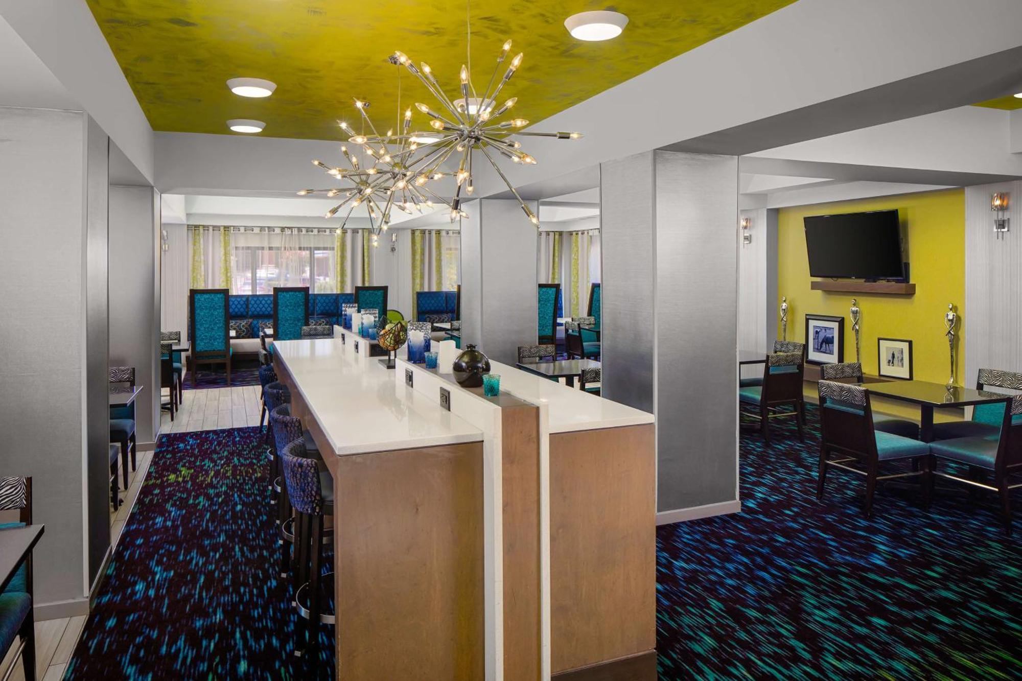 Hampton Inn & Suites Nashville-Airport מראה חיצוני תמונה